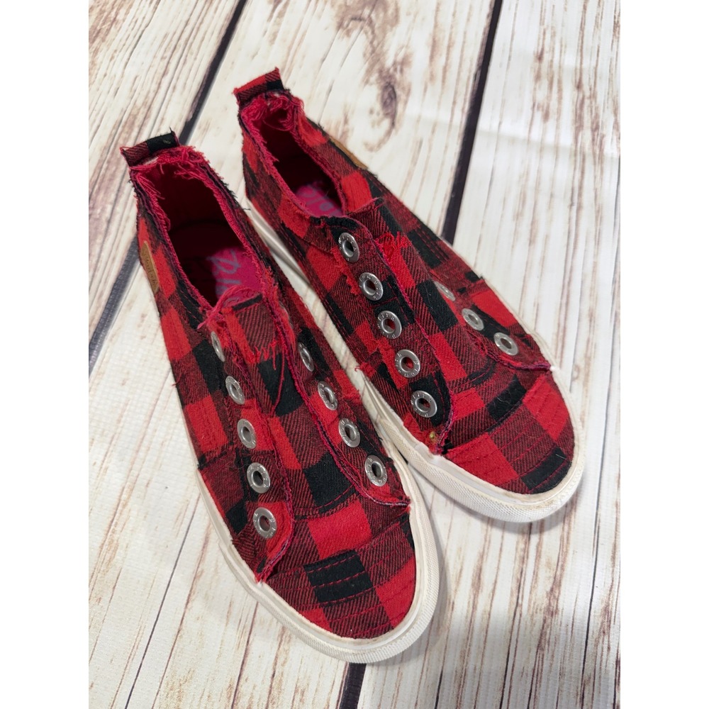 Blowfish Malibu Play Kids Red Black Buffalo Plaid Slip On Sneakers Size 12
